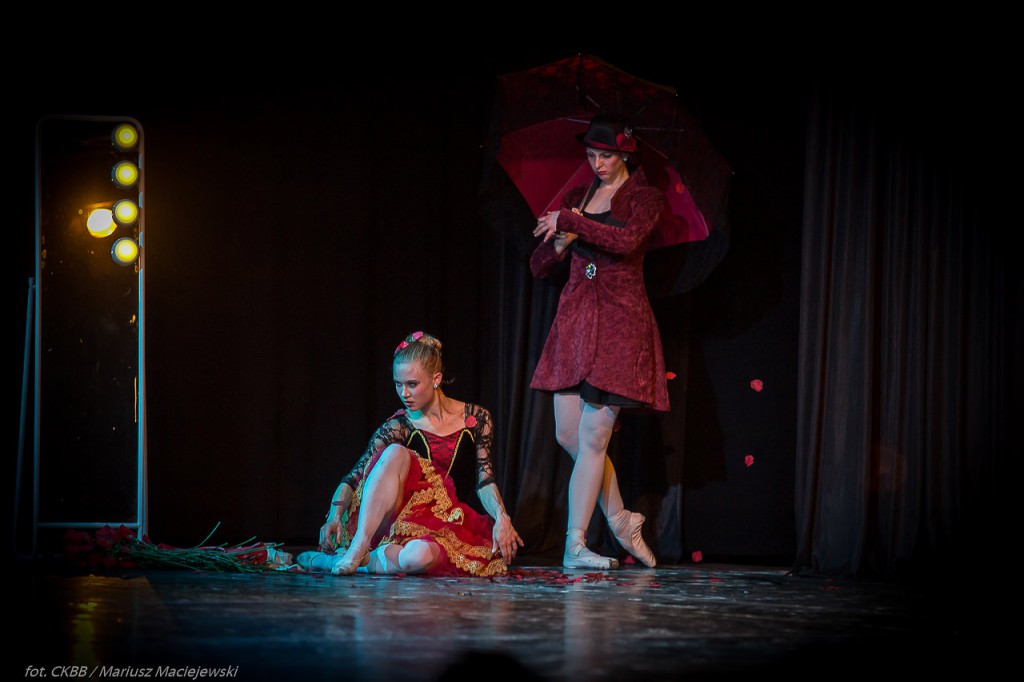 Ballet Magnificat Face 2 face