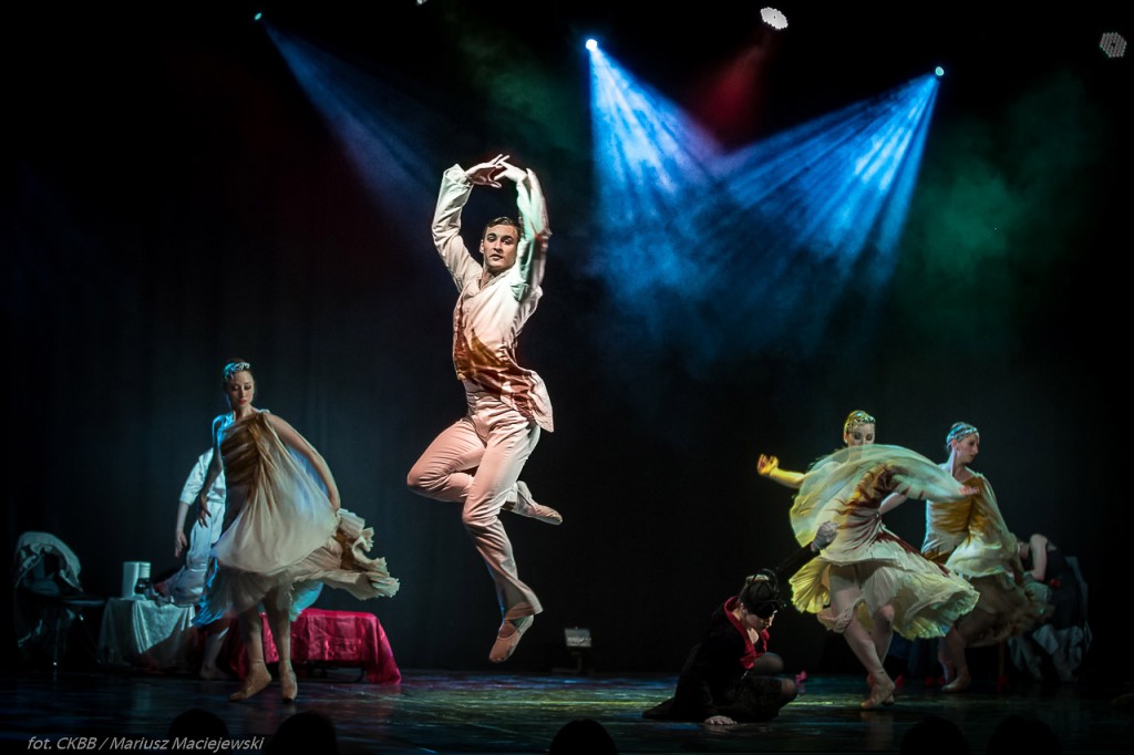 Ballet Magnificat Face 2 face