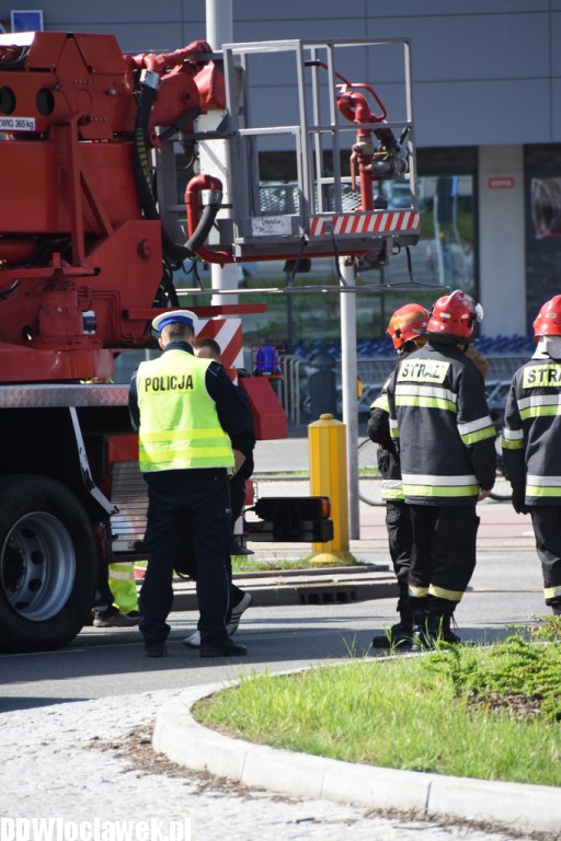 Zderzenie auta osobowego z wozem straży pożarnej