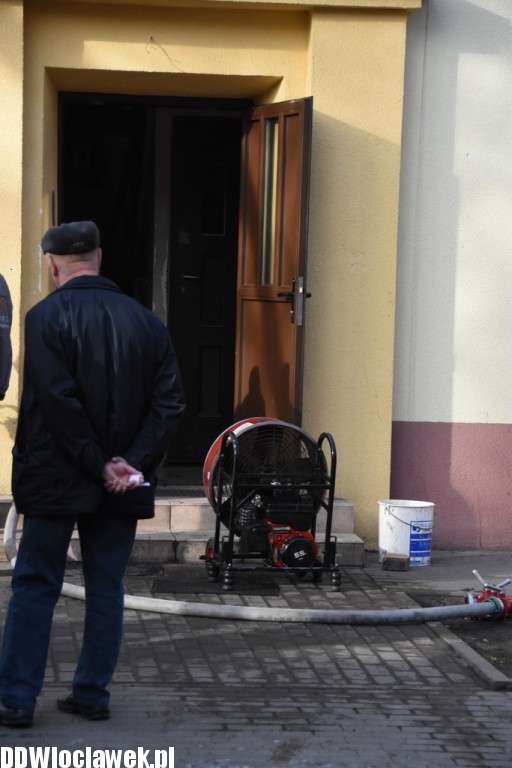 Akcja strażaków na ul. Chmielnej