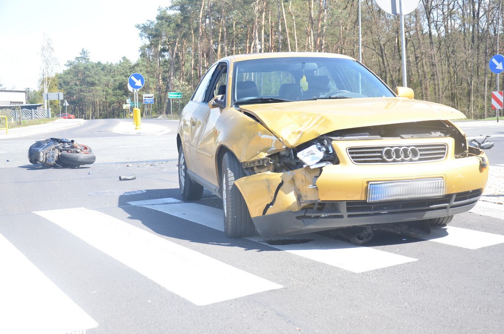 Wypadek - motocyklista uciekł z miejsca zdarzenia