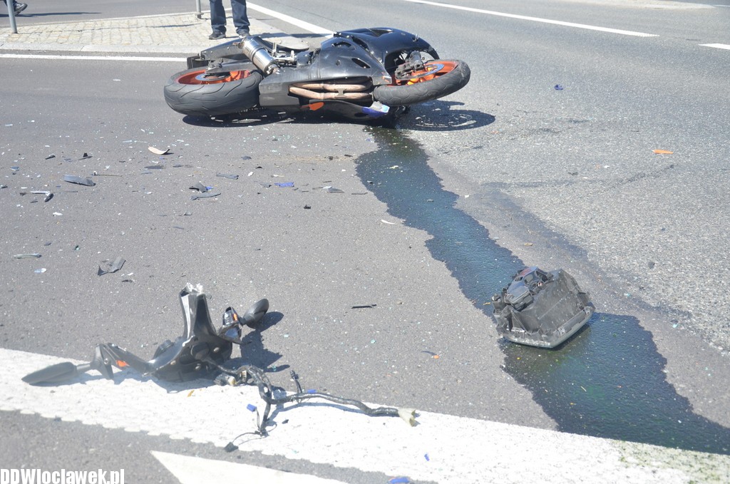 Wypadek - motocyklista uciekł z miejsca zdarzenia