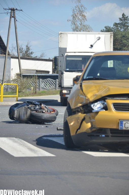 Wypadek - motocyklista uciekł z miejsca zdarzenia