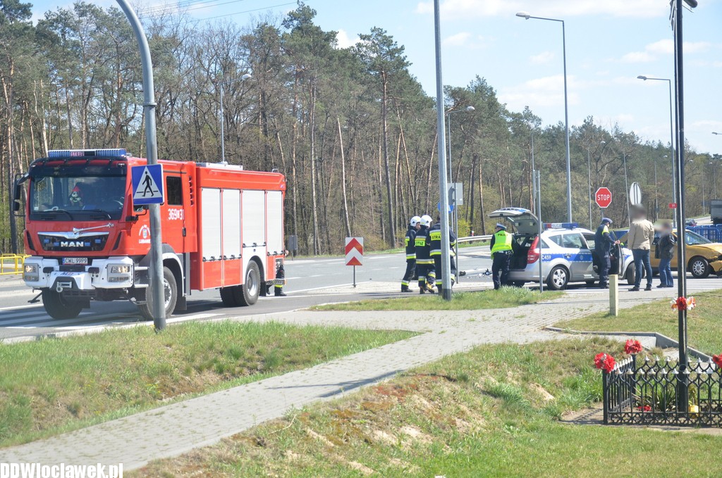 Wypadek - motocyklista uciekł z miejsca zdarzenia
