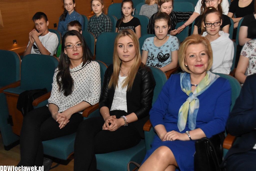 Przegląd małych form teatralnych
