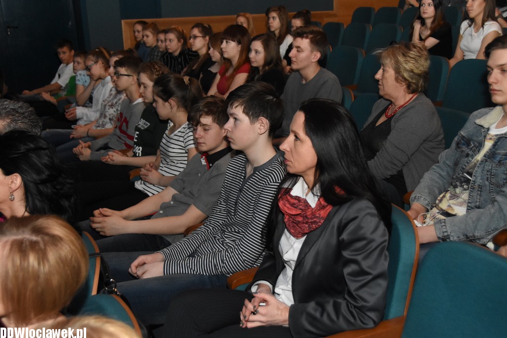 Przegląd małych form teatralnych
