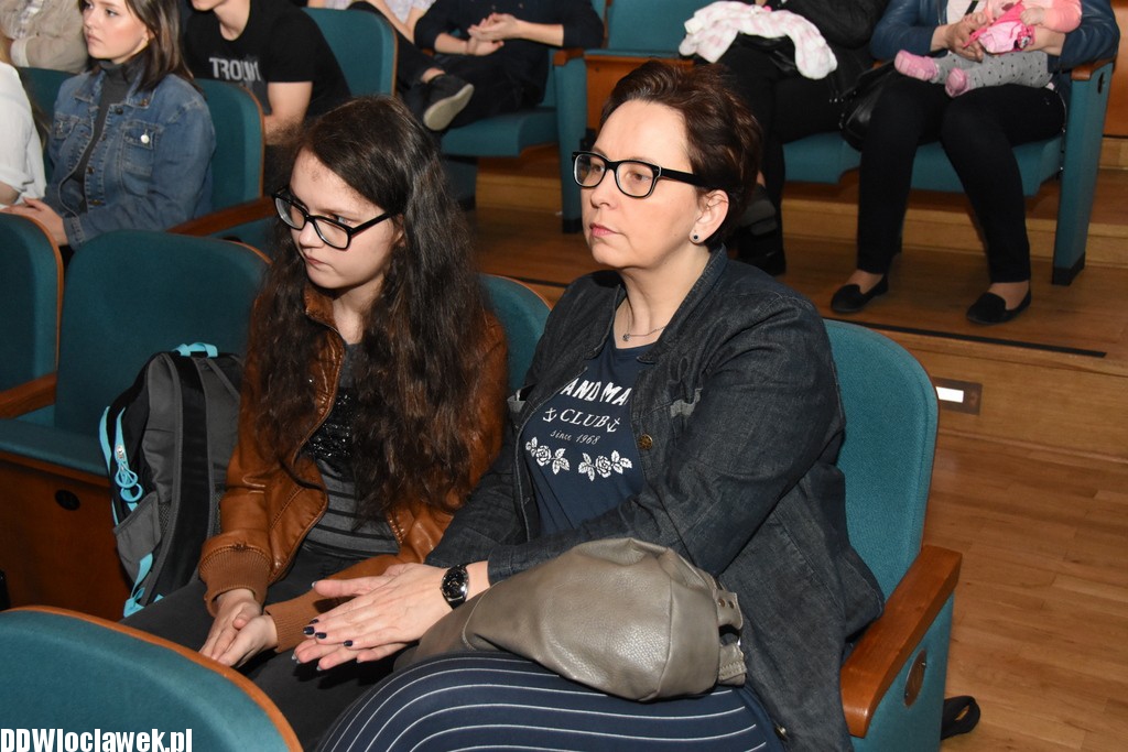 Przegląd małych form teatralnych