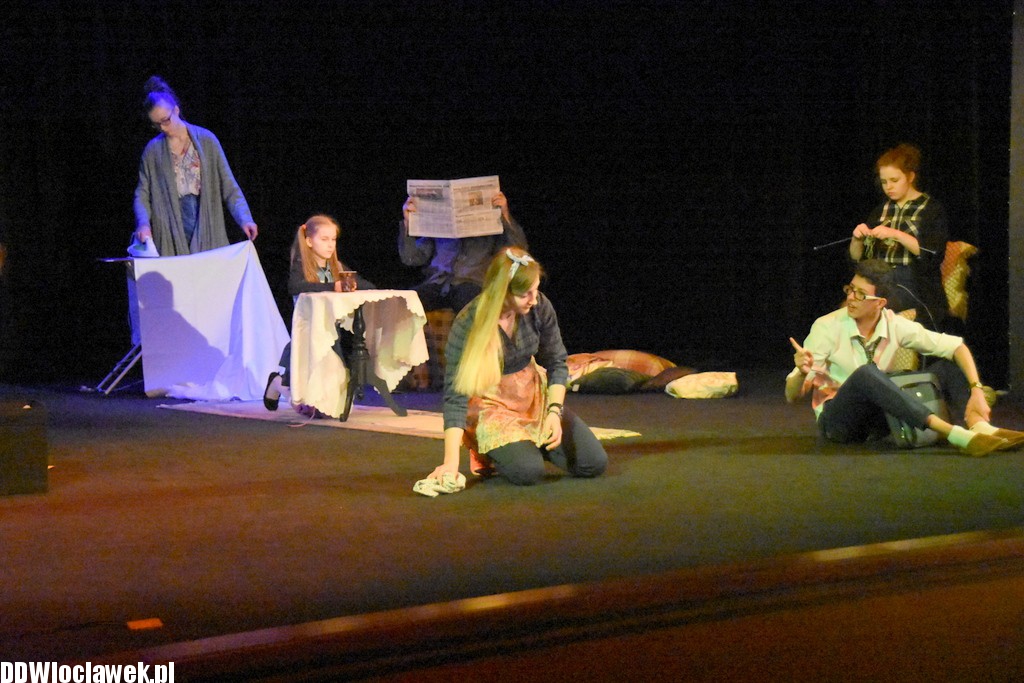 Przegląd małych form teatralnych