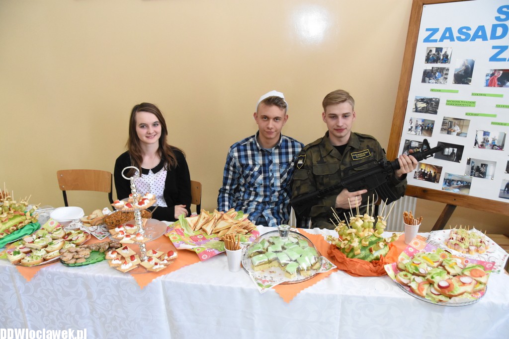 Drzwi otwarte liceum w Choceniu