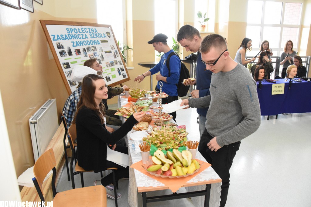 Drzwi otwarte liceum w Choceniu