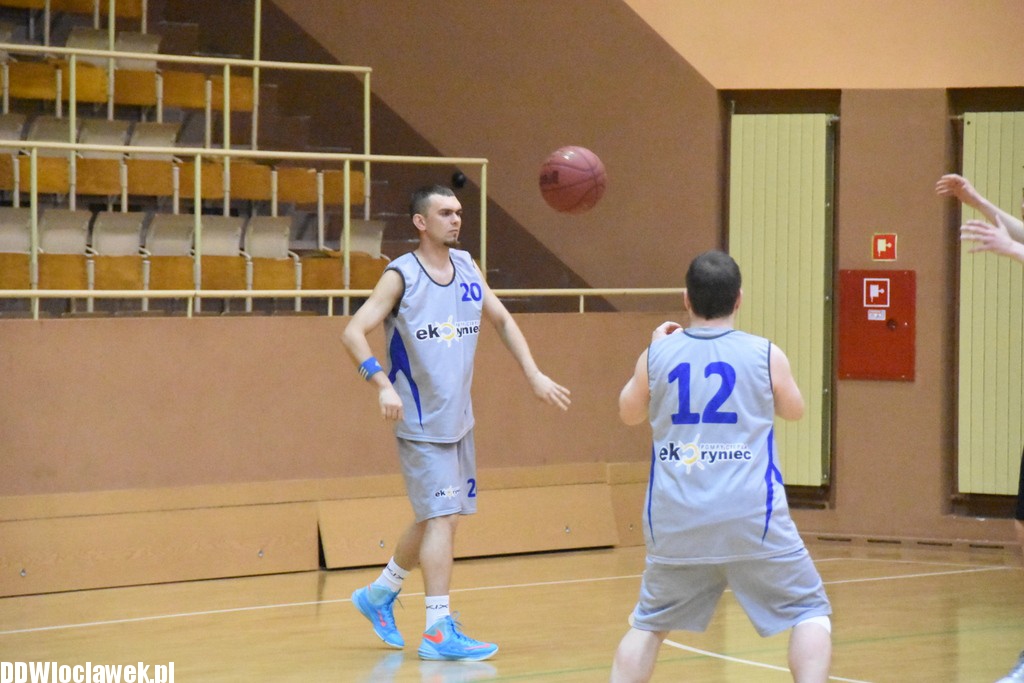 WLKA: Ekoryniec - Basket Rypin