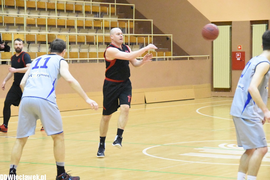 WLKA: Ekoryniec - Basket Rypin