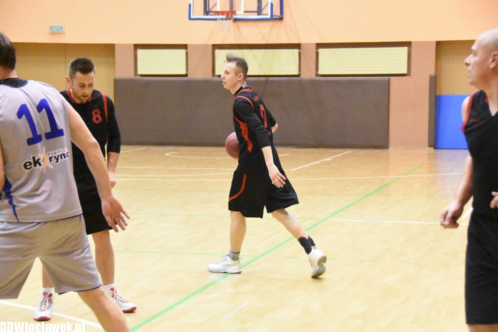 WLKA: Ekoryniec - Basket Rypin
