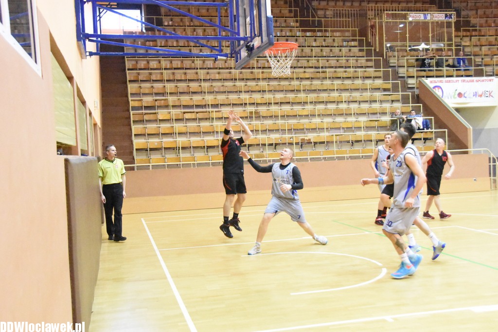 WLKA: Ekoryniec - Basket Rypin