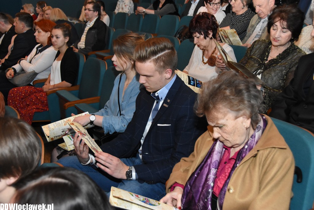 Chrzest Polski w Teatrze Impresaryjny