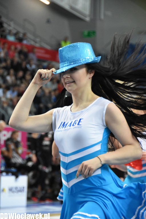 Cheerleaderki na meczu ze Startem
