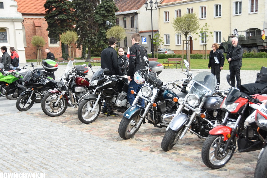 Motostarter na Starym Rynku