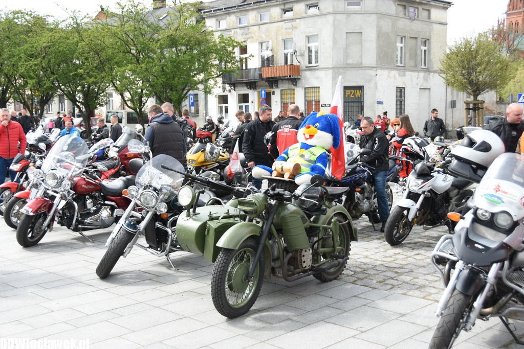 Motostarter na Starym Rynku