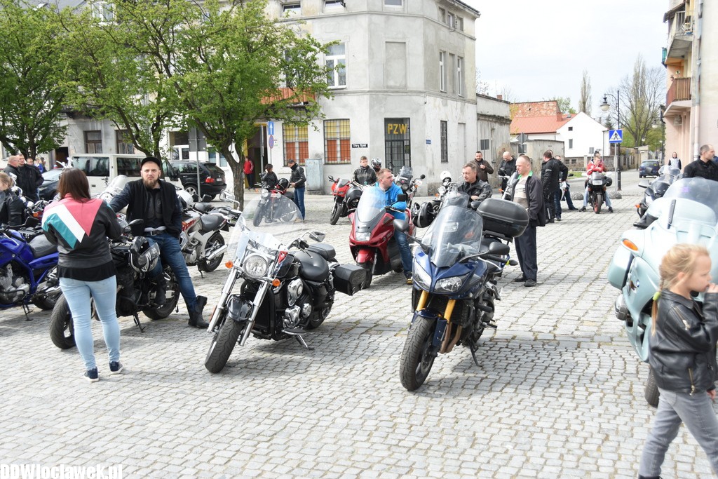Motostarter na Starym Rynku