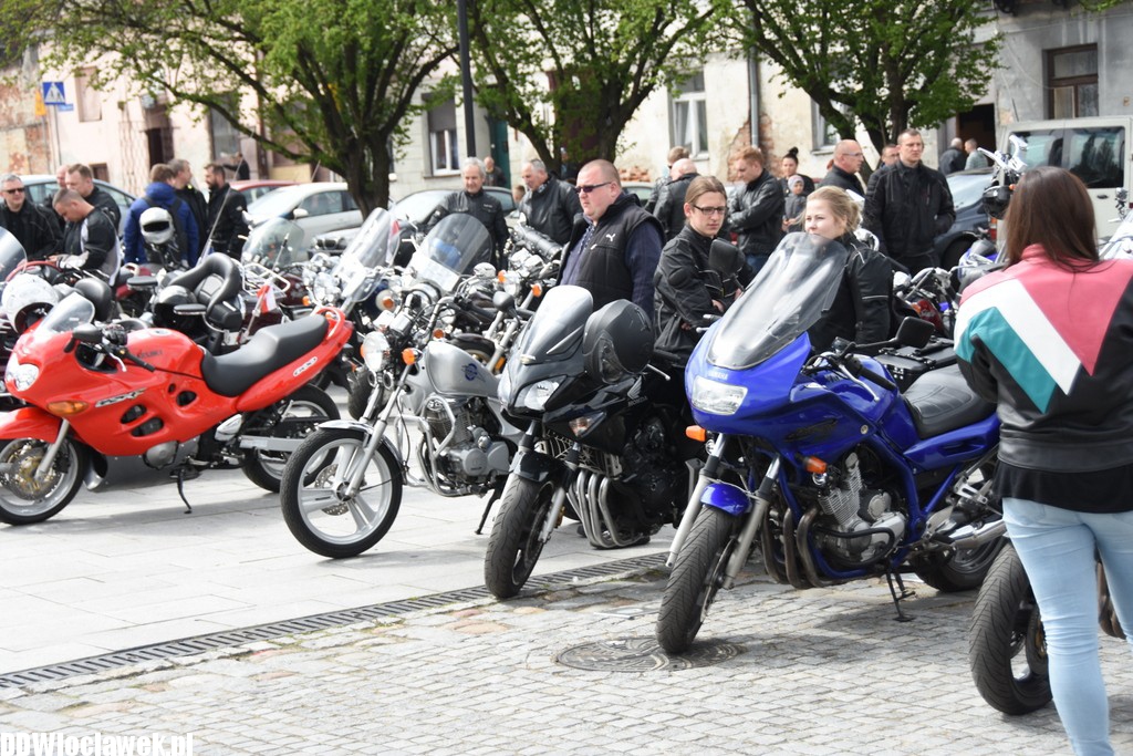Motostarter na Starym Rynku