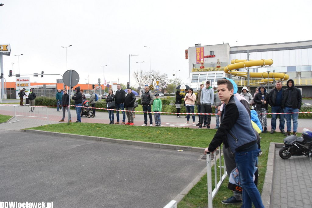 Motostarter na Starym Rynku