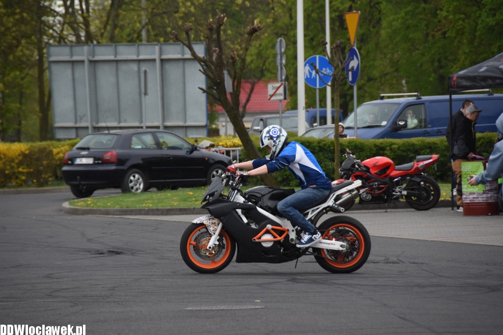 Motostarter na Starym Rynku