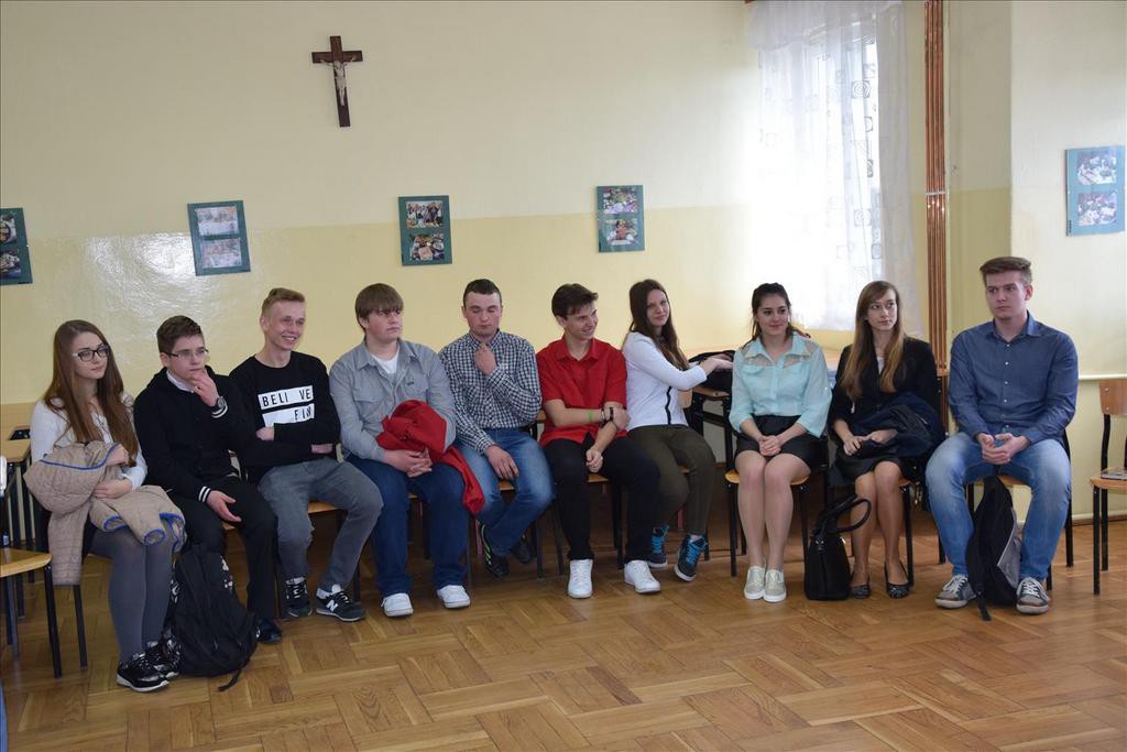 VII Powiatowy Konkurs Języków Obcych
