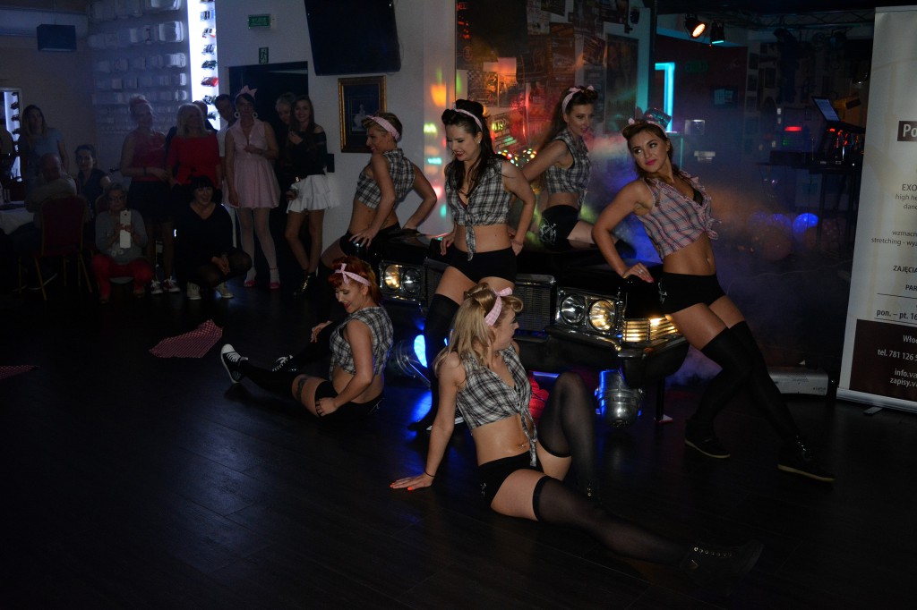 Pin Up Party w Garage Hotel