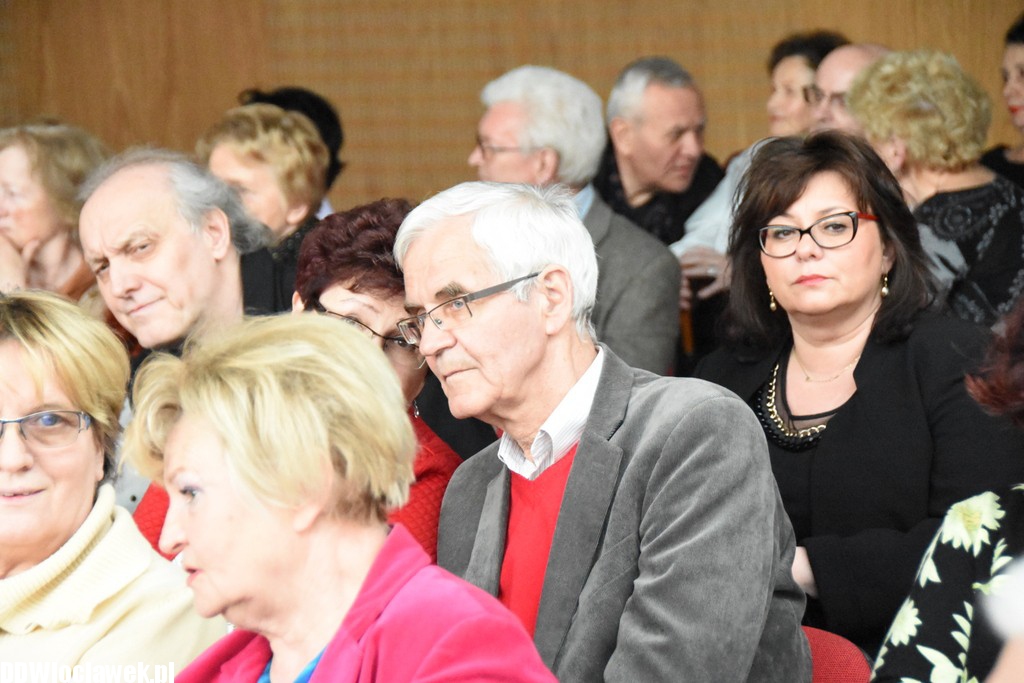 Barwy muzyki pieśnią malowane