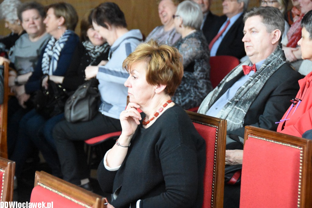Barwy muzyki pieśnią malowane