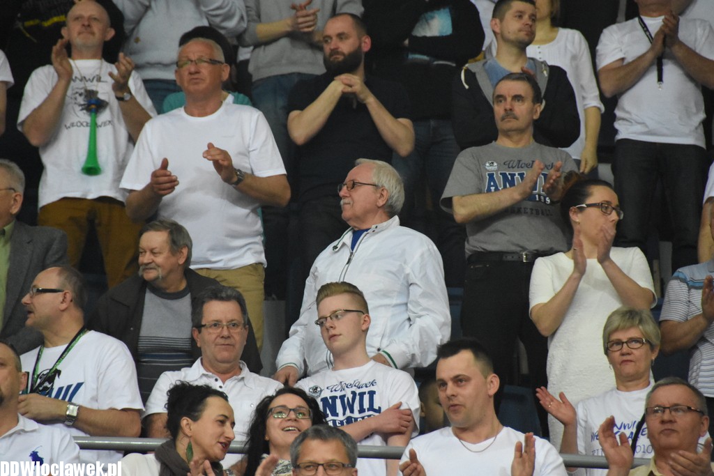 Kibice na Meczu Anwil - Wilki