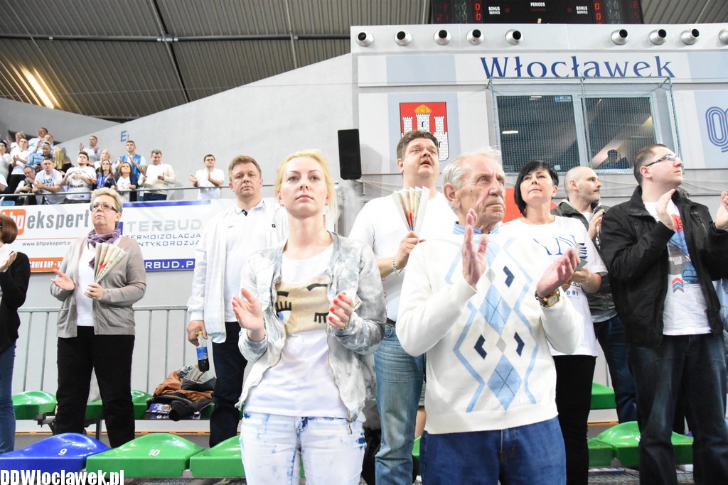 Kibice na Meczu Anwil - Wilki