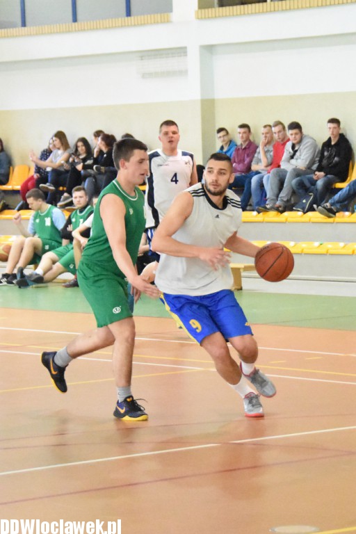 Mecz absolwentów Samochodówki