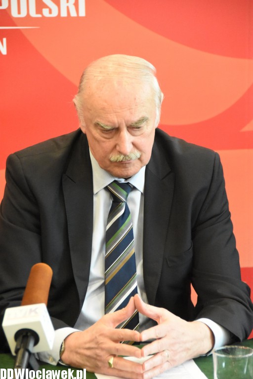 Konferencja prasowa na stadionie