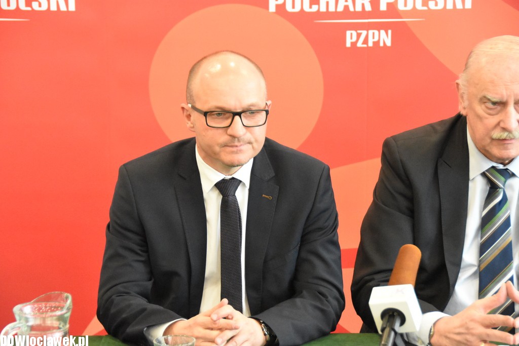 Konferencja prasowa na stadionie