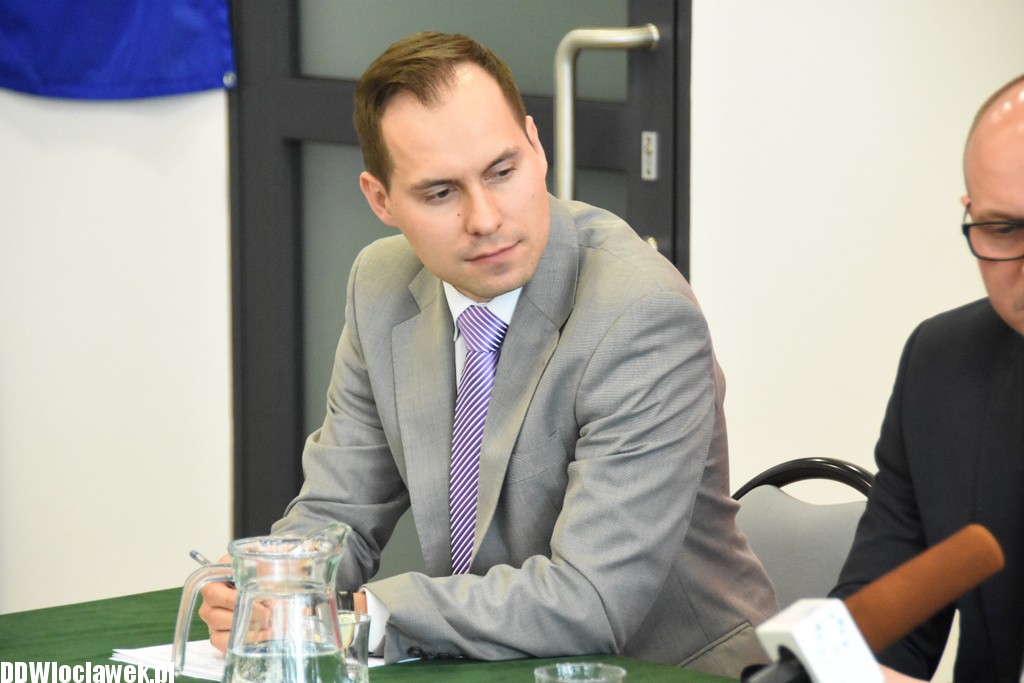 Konferencja prasowa na stadionie