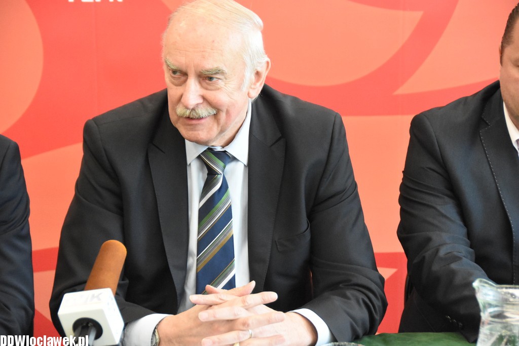 Konferencja prasowa na stadionie