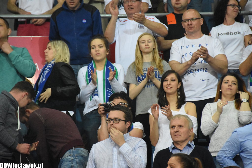 Kibice na Meczu Anwil - Wilki