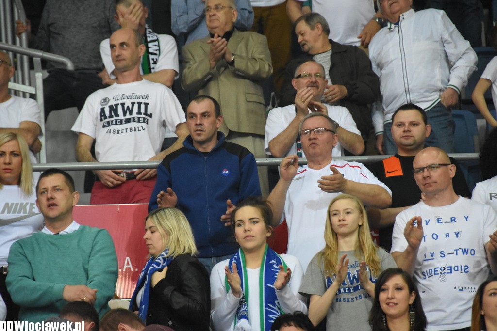 Kibice na Meczu Anwil - Wilki