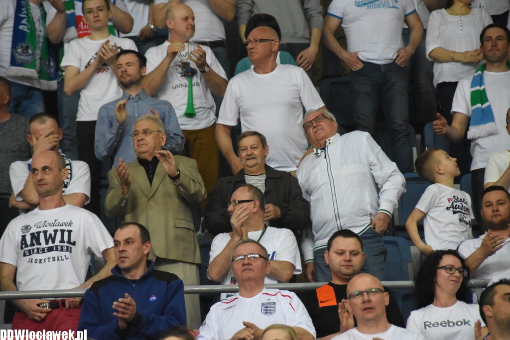 Kibice na Meczu Anwil - Wilki