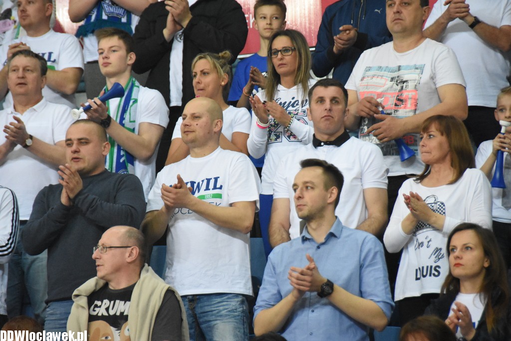 Kibice na Meczu Anwil - Wilki