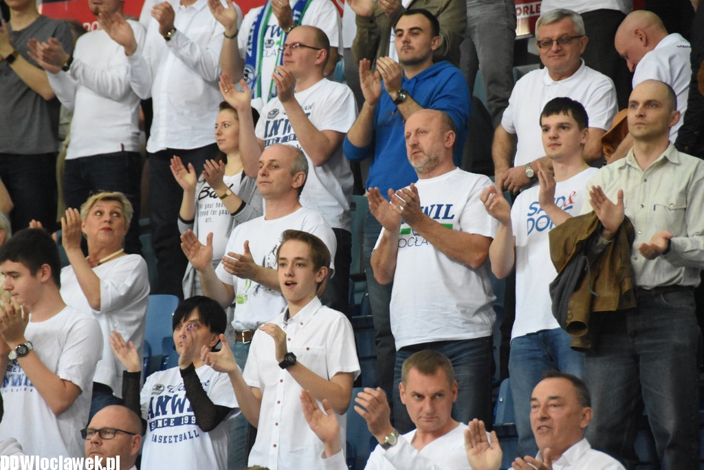 Kibice na Meczu Anwil - Wilki