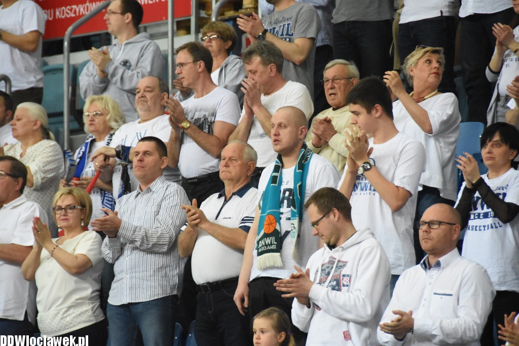 Kibice na Meczu Anwil - Wilki