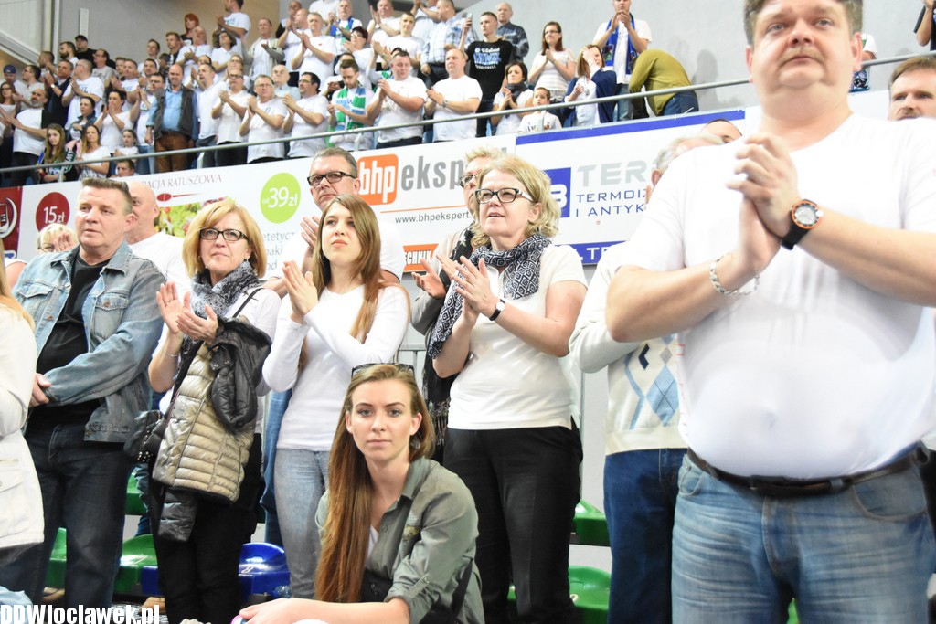 Kibice na Meczu Anwil - Wilki