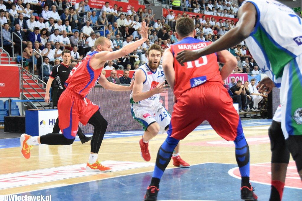 Anwil Włocławek - Wilki Morskie 68:50