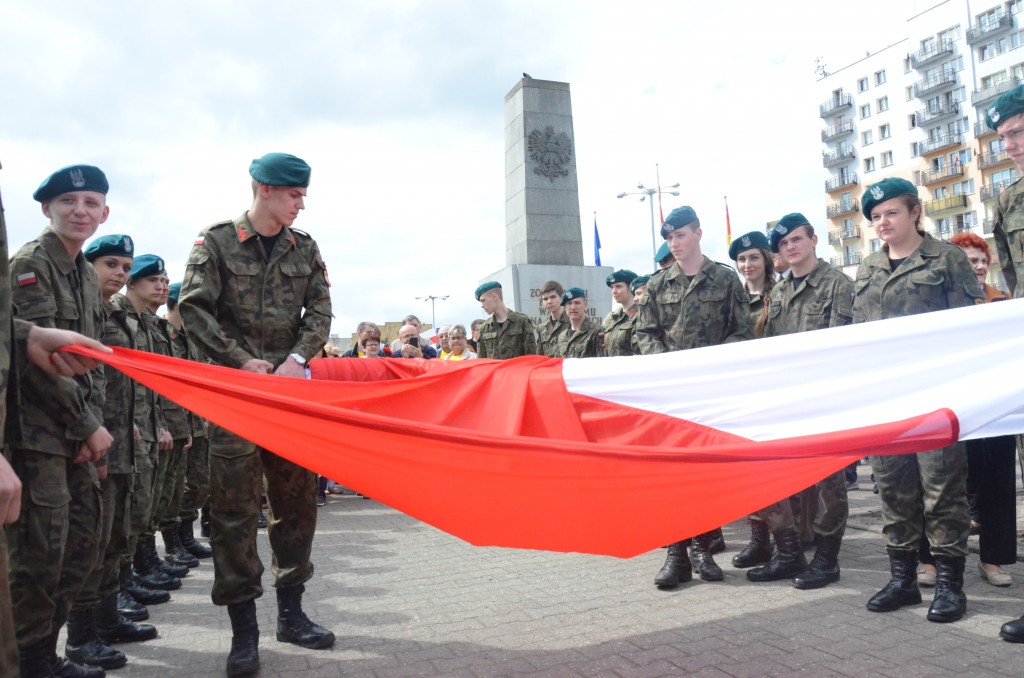Dzień Flagi na placu Wolności