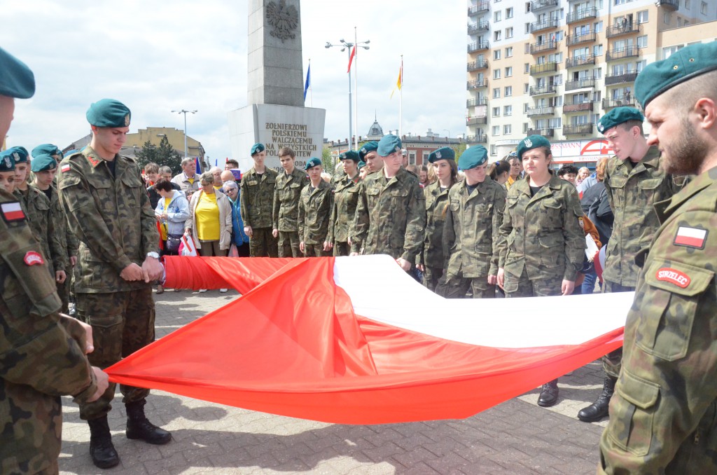 Dzień Flagi na placu Wolności