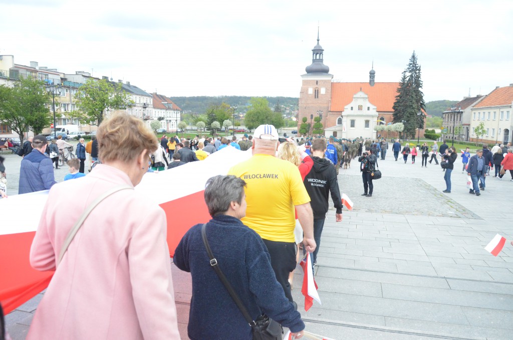 Dzień Flagi na placu Wolności