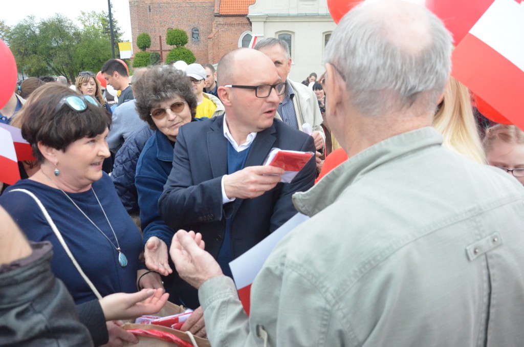 Dzień Flagi na placu Wolności