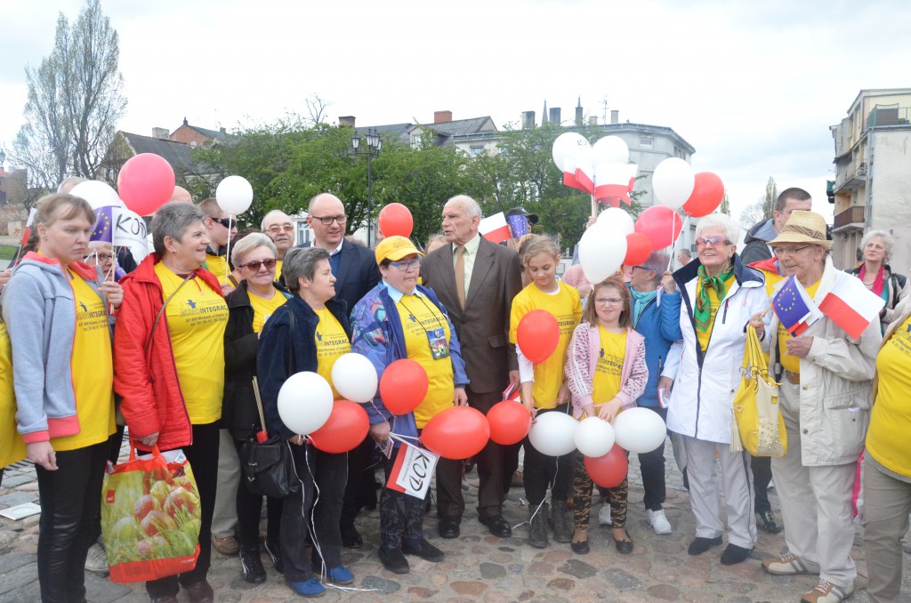 Dzień Flagi na placu Wolności